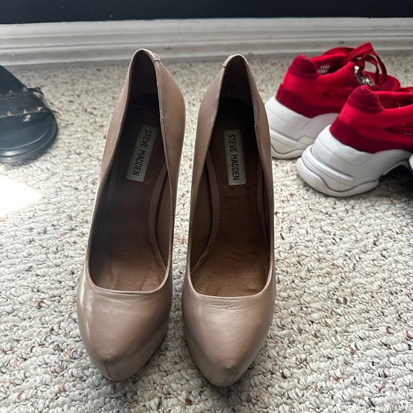 Deja Vu Pumps Steve Madden - Picture 4 of 9